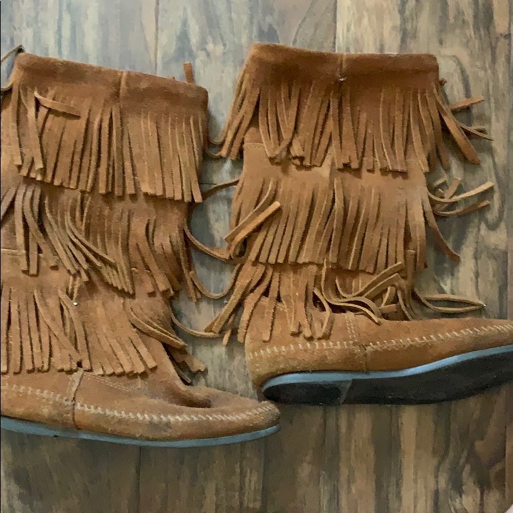 Calve height moccasin boots